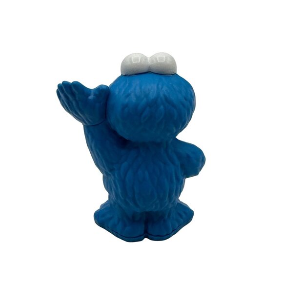 Cookie Monster Figurine Hasbro Sesame Workshop 2013 Collectible Blue Plastic Toy - Picture 2 of 3